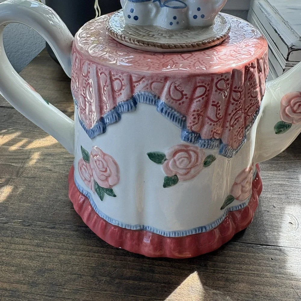 Vintage 1988 FF Fitz & Floyd Teapot Table Design Pink Roses Tea Set Lid